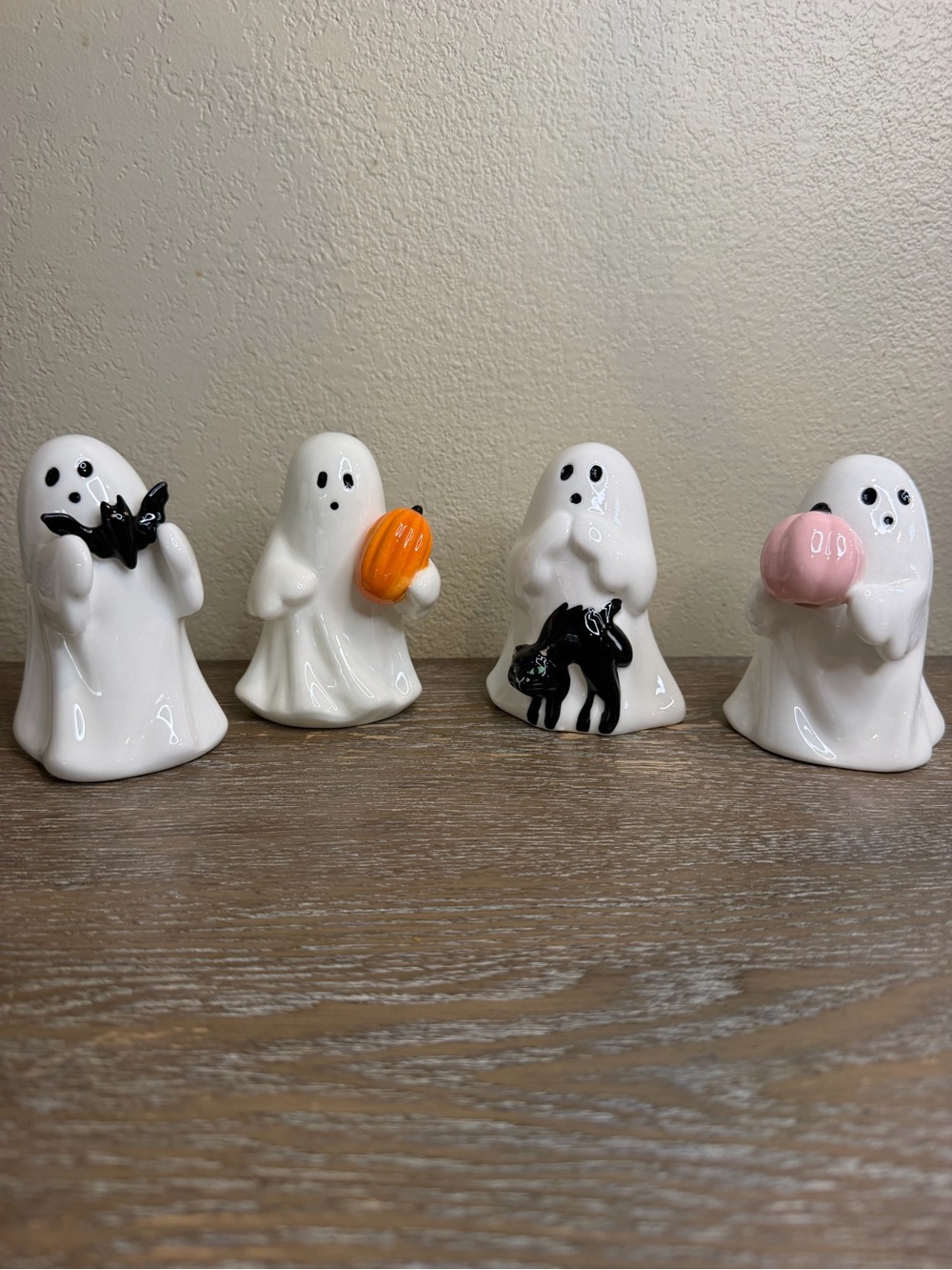 Target Hyde & Eek Ghost Figurines bundle of 4